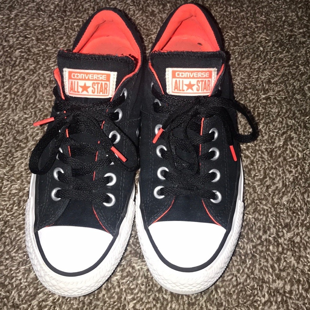 Black converse allstar shoes